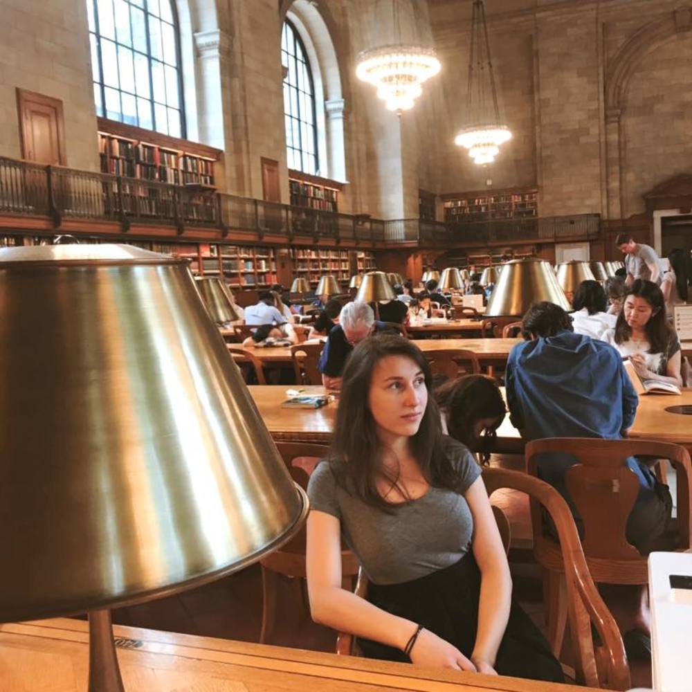 Meet your Posher, Dana